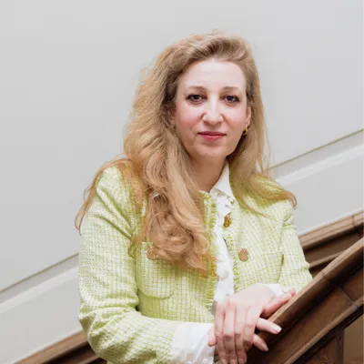 Portrait of Dr May Nawzad Fadhil